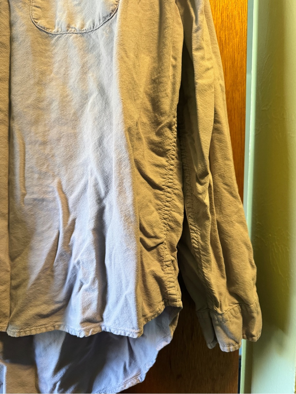 Fresh Produce button down - Picture 5 of 9